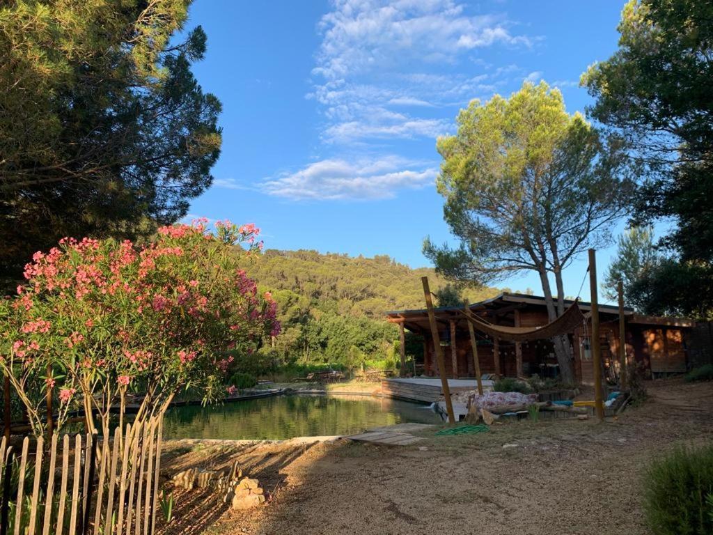 L'Etang Des Cigales Apartamento Uchaux Exterior foto