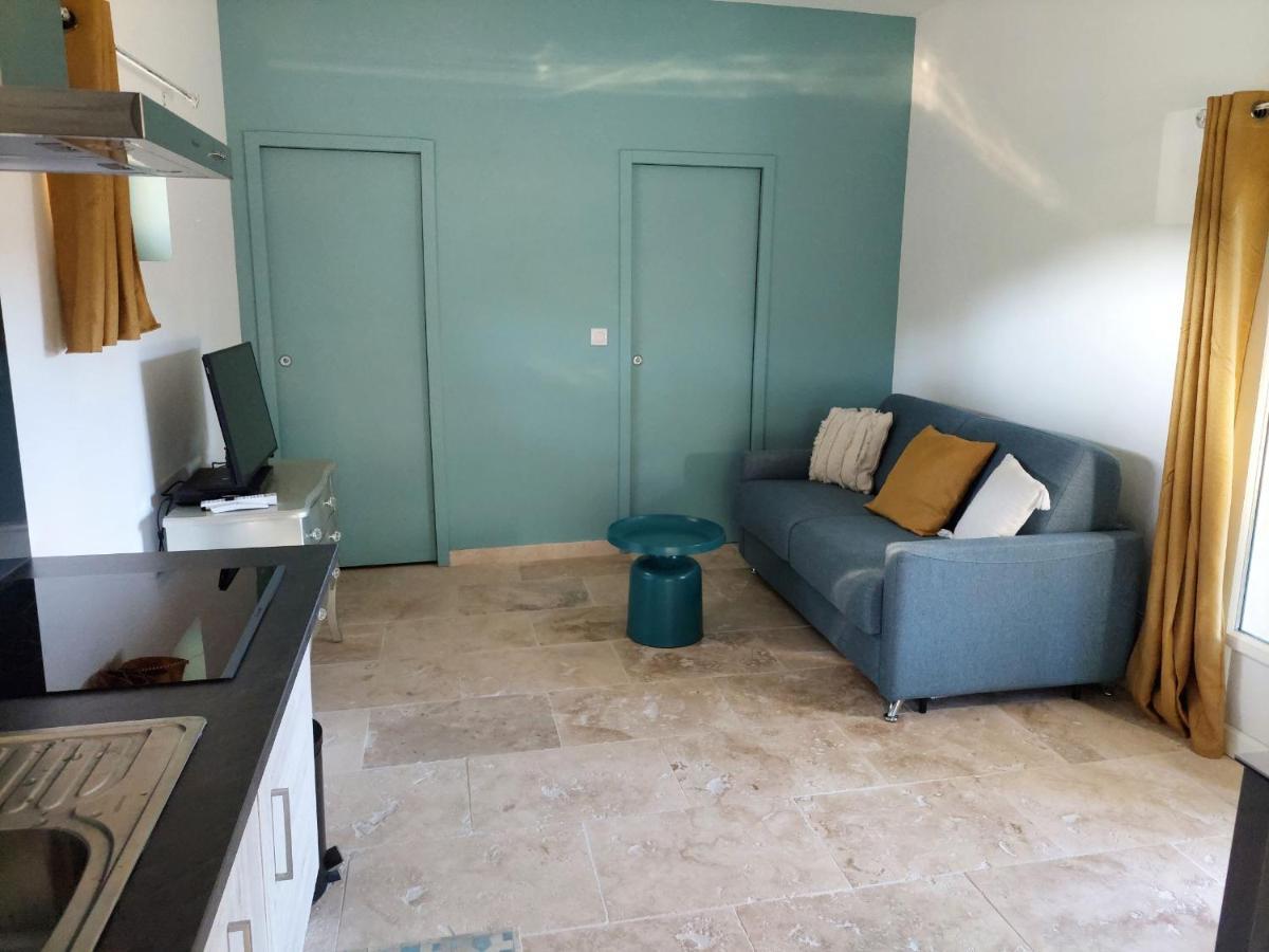 L'Etang Des Cigales Apartamento Uchaux Exterior foto
